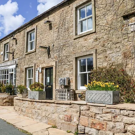 Keartons - Buttertubs Apartment *
